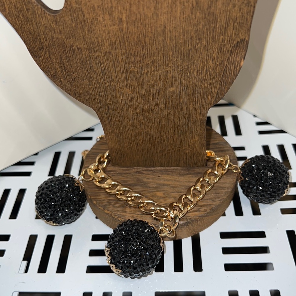 New Da Vinci Gold Tone Chain Link Bracelet w/Accented Shamballa Pave Disco Balls